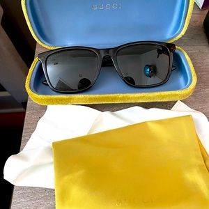 Men’s Gucci Shades